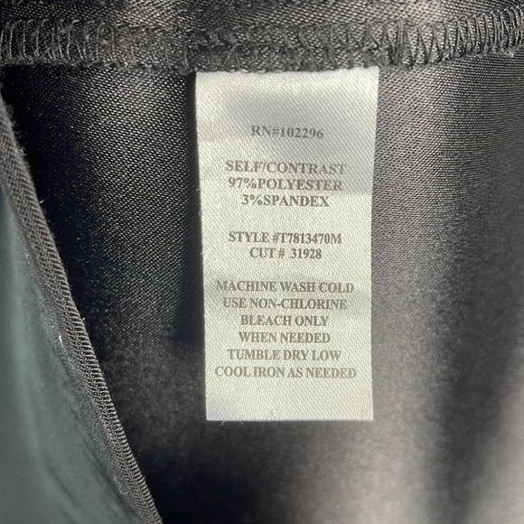 CONNECTED APPAREL Satin Trim Dress Black V-neck Cap Sleeve Form Fitting Size 10 - Picture 9 of 11